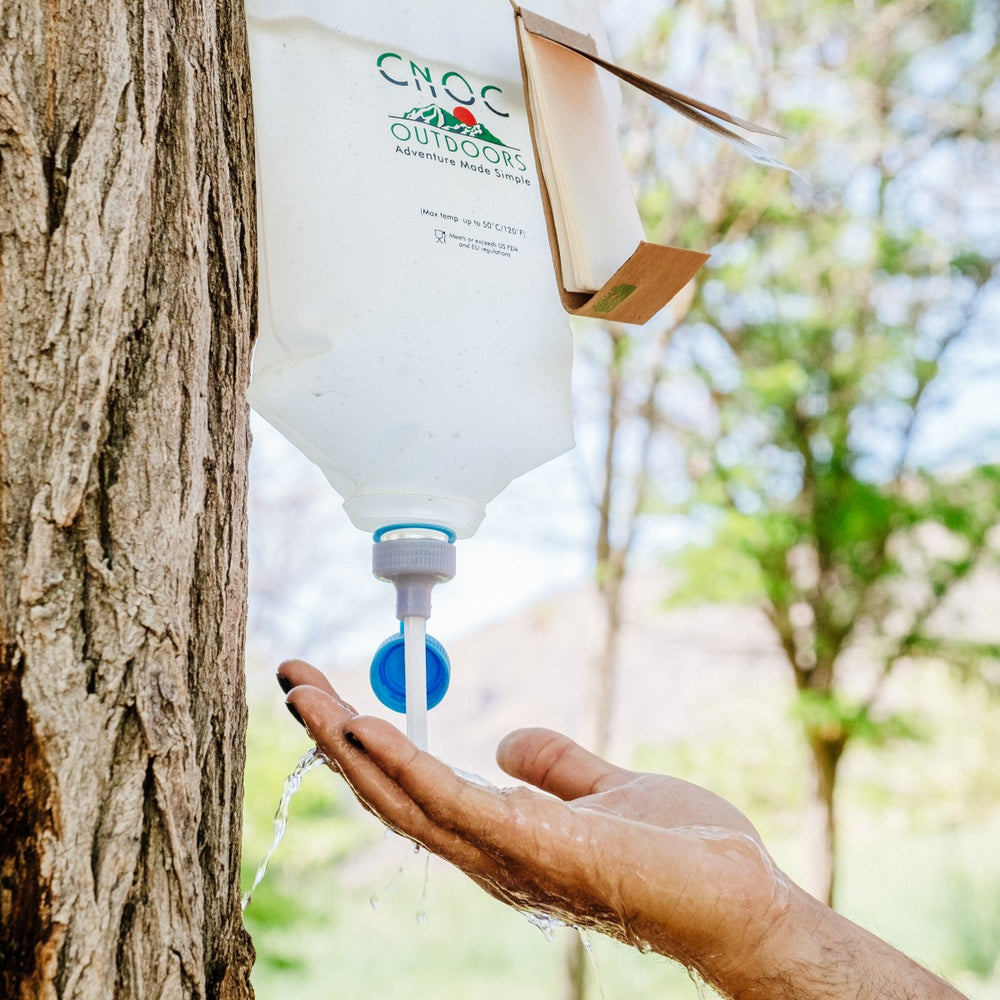hiking hand washing